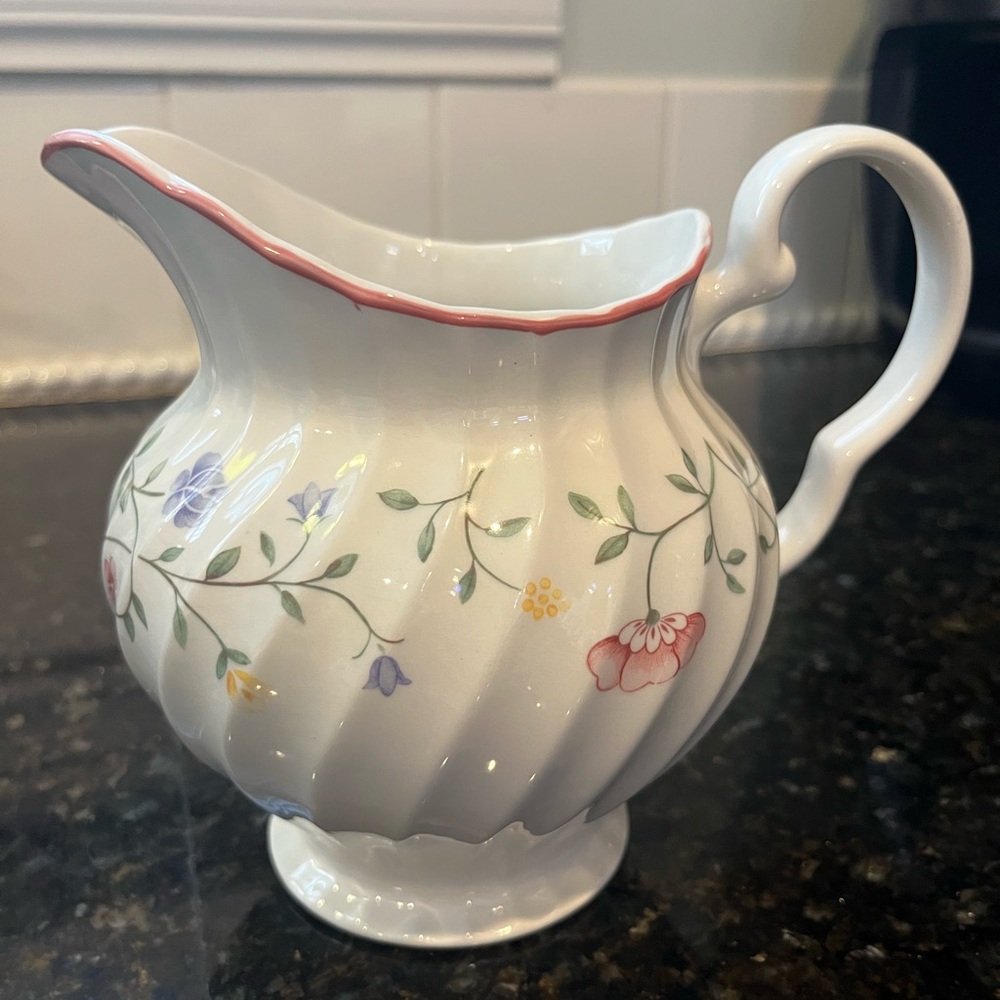 Johnson Brothers Summer Chintz-Small Serving Pitcher-Made in England
